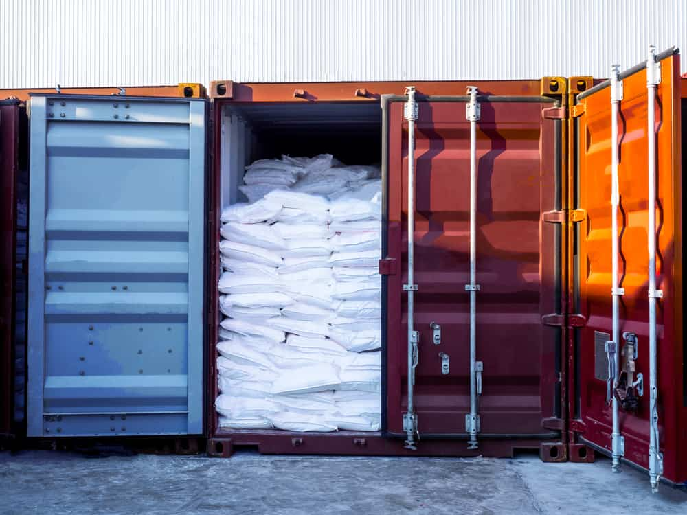 Full Container Load (FCL) Shipping Definition [+ Free Guide!]
